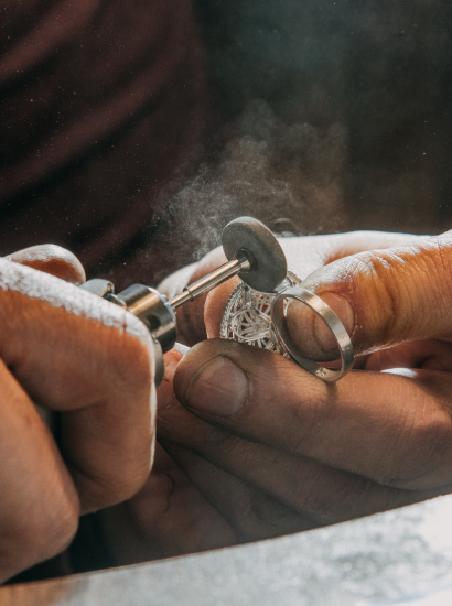 Close-up,Of,A,Hand,Of,A,Goldsmith,Who,Builds,A